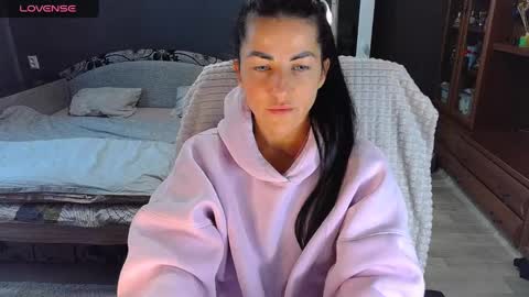 Snapshot of ava__doll chatting on 04.25.26 Ava online show from 04.25.26