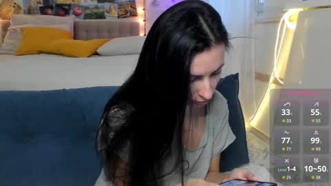 Snapshot of ava_athena chatting on 10.12.25 Ava online show from 10.12.25