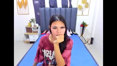 Snapshot of ava_gonz chatting on 05.16.26 ava gonz online show from 05.16.26