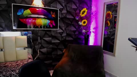 ava online show from 12.20.24