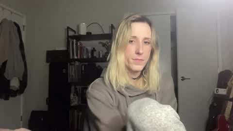 Snapshot of ava_reinhart_999 chatting on 02.12.26 Ava online show from 02.12.26