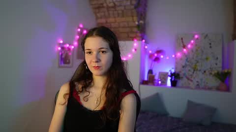 Snapshot of ava_taylor18 chatting on 12.13.24 ava taylor18 online show from 12.13.24