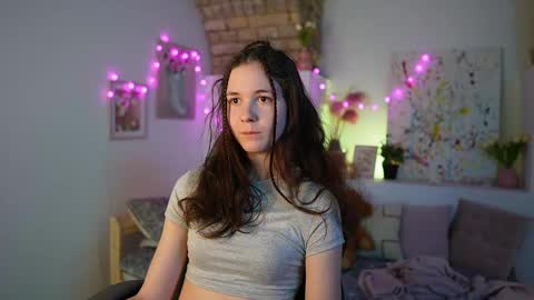 Snapshot of ava_taylor18 chatting on 01.08.25 ava taylor18 online show from 01.08.25