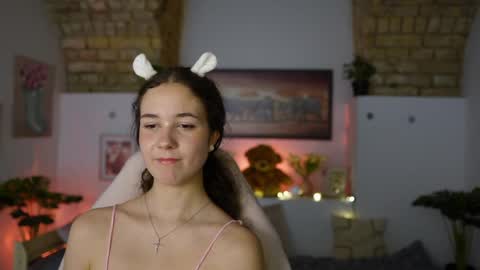 Snapshot of ava_taylor18 chatting on 01.31.25 ava taylor18 online show from 01.31.25