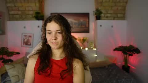 Snapshot of ava_taylor18 chatting on 02.14.25 ava taylor18 online show from 02.14.25