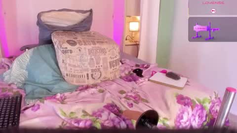 EVA  online show from 03.26.26