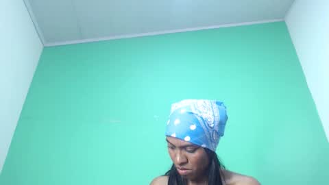 Snapshot of avalericherrycm101 chatting on 10.22.25 avalericherrycm101 online show from 10.22.25