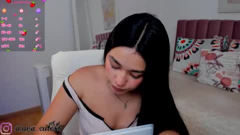 Ava  online show from 11.21.25