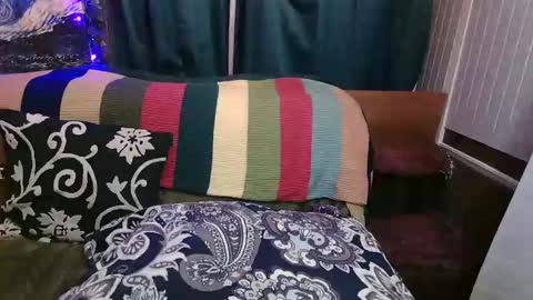 raven blue online show from 11.01.25