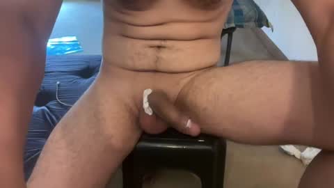 Snapshot of averagefeetlover chatting on 06.26.26 averagefeetlover online show from 06.26.26