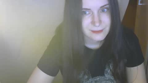 Snapshot of avialenne chatting on 03.26.26 avialenne online show from 03.26.26