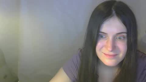 Snapshot of avialenne chatting on 04.10.26 avialenne online show from 04.10.26