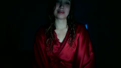 Snapshot of avinelra chatting on 06.30.26 avinelra online show from 06.30.26