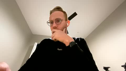 Snapshot of aviorion chatting on 07.21.26 Avi online show from 07.21.26