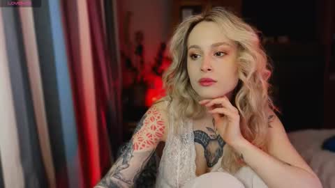 Aviva online show from 12.22.25