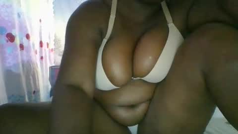 avril254 online show from 09.21.25