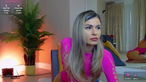 AVRILL CYRUX online show from 02.27.26