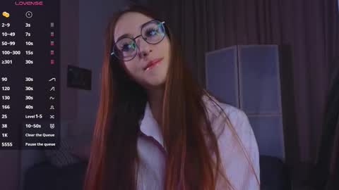 Avril online show from 09.12.25