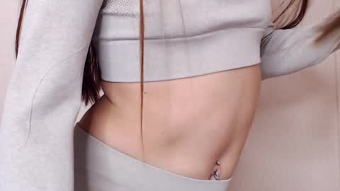 Avrora Inst online show from 02.09.25