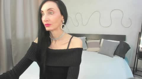 Snapshot of avrora_mars chatting on 04.23.26 Avrora online show from 04.23.26