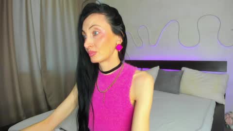 Snapshot of avrora_mars chatting on 05.27.26 Avrora online show from 05.27.26