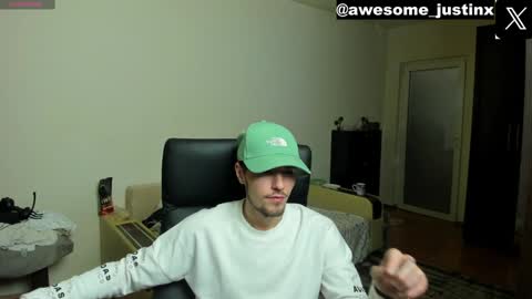 Snapshot of awesome_justin chatting on 12.01.24 Justin online show from 12.01.24