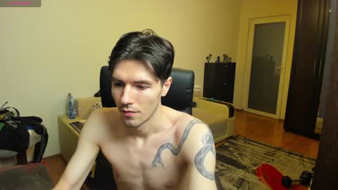 Snapshot of awesome_justin chatting on 01.30.25 Justin online show from 01.30.25