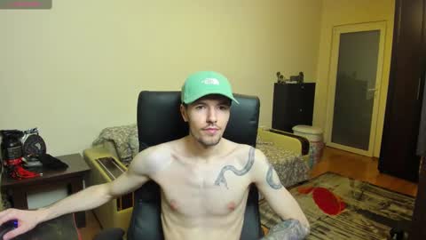 Snapshot of awesome_justin chatting on 03.11.25 Justin online show from 03.11.25