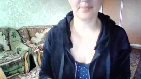 awesomeladyy online show from 10.28.25