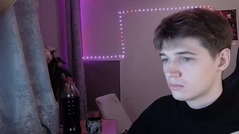 Snapshot of axel_0ne chatting on 02.01.26 axel_0ne online show from 02.01.26