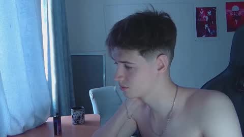 Snapshot of axel_0ne chatting on 02.21.26 axel_0ne online show from 02.21.26