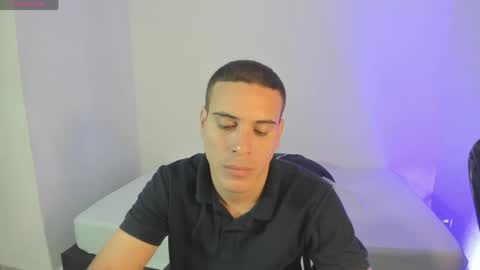 Snapshot of axel__fierro chatting on 05.22.26 axel__fierro online show from 05.22.26