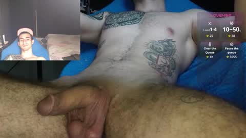 Axel online show from 12.19.25