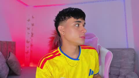 Snapshot of axel_cody_ chatting on 05.26.26 AXEL online show from 05.26.26