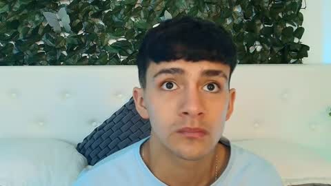 Snapshot of axel_draven chatting on 09.19.25 axel_draven online show from 09.19.25