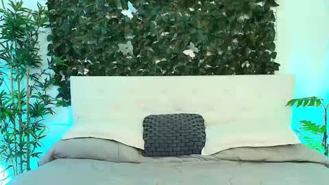 Snapshot of axel_draven chatting on 09.24.25 axel_draven online show from 09.24.25