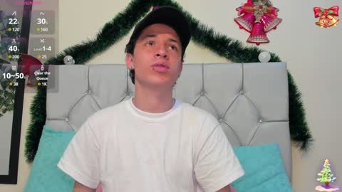 Axel Evanss online show from 12.24.24