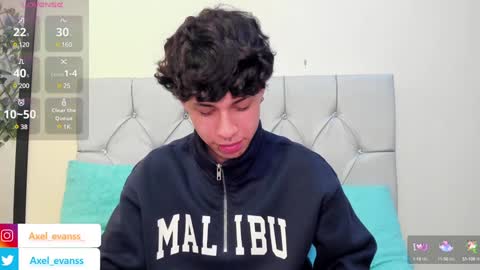 Axel Evanss online show from 01.07.25