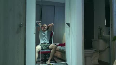 Axel Fairchaild online show from 12.17.25