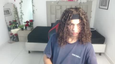 Axel online show from 06.09.26