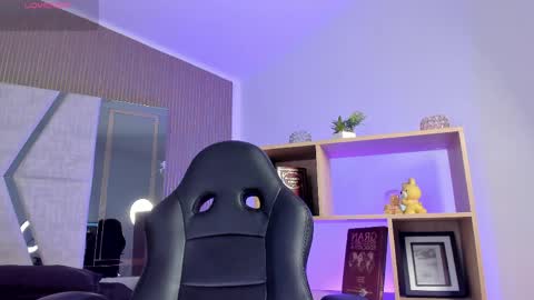 axel_grey_ online show from 04.03.26