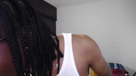 Snapshot of axel_rios_207467 chatting on 05.17.26 axel rios online show from 05.17.26