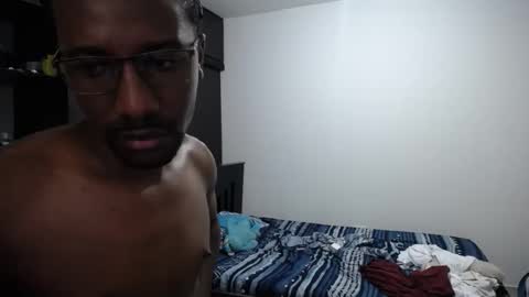 Snapshot of axel_rios_207467 chatting on 05.20.26 axel rios online show from 05.20.26