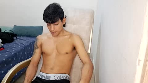 axel_rosse2 online show from 01.17.26