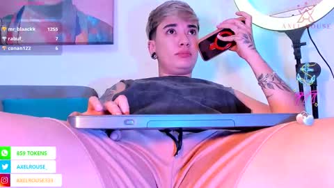 Axel Rouse online show from 03.08.26