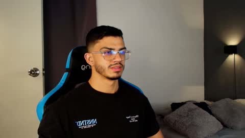 axel stein NEW ACCOUNT online show from 01.30.25