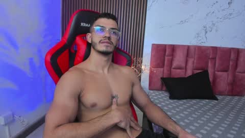 Snapshot of axel_stein2 chatting on 01.16.25 Axel online show from 01.16.25