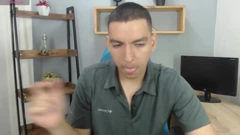 axel_stones_ online show from 10.20.25