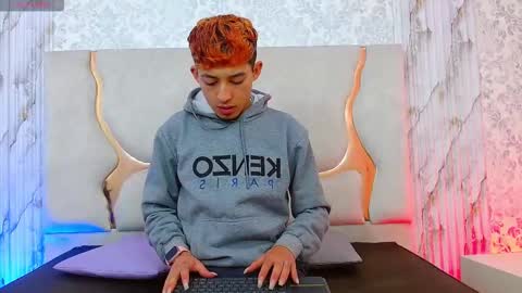 AXEL  online show from 02.11.26