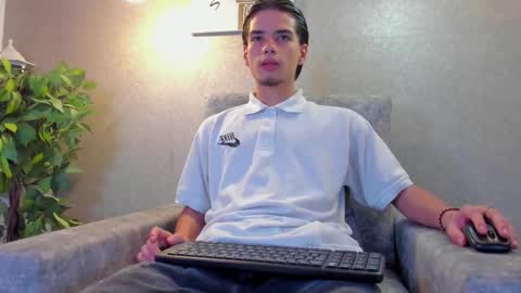 axel  online show from 01.15.26